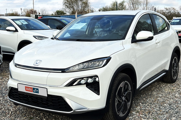 Honda M-NV 2025 