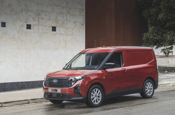 Ford Transit Courier 1.5D Ecoblue MT (100 к.с.)