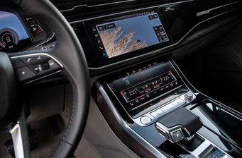 Новий Audi Q7 технології та безпека Фото 2