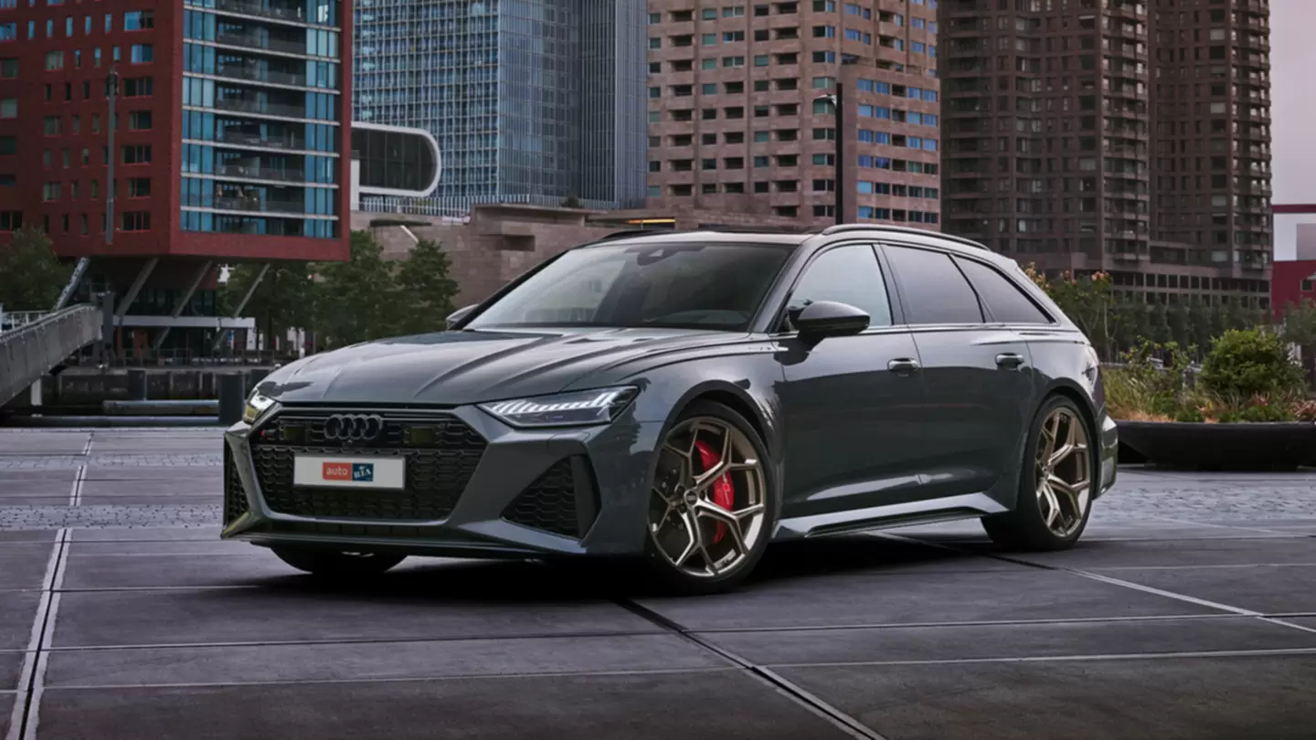 Новий Audi RS6 Фото 