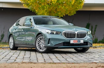 Новий BMW 5 Series екстер’єр Фото 2