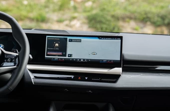 Новий BMW 5 Series технології та безпека Фото 2