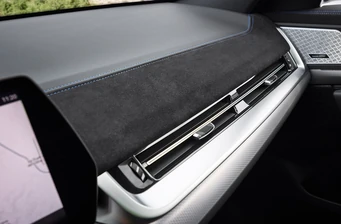 Новий BMW X2 інтер’єр Фото 2