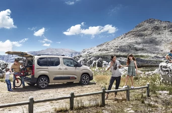 Новий Citroen Berlingo інтер’єр Фото 2