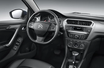 Новий Citroen C-Elysee інтер’єр 