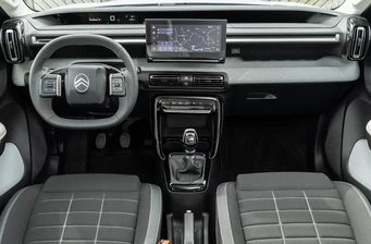 Новий Citroen C3 інтер’єр Фото 2