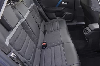 Новий Citroen e-C4 інтер’єр Фото 2