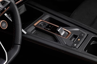 Новий Cupra Leon технології та безпека Фото 2