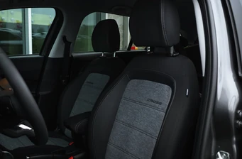 Новий Fiat Tipo Cross інтер’єр 