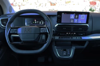 Новий Fiat Ulysse інтер’єр Фото 2