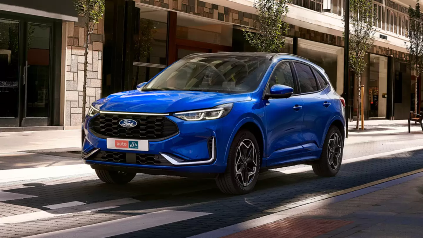 Новий Ford Kuga Фото 