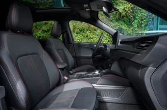 Новий Ford Kuga інтер’єр Фото 2