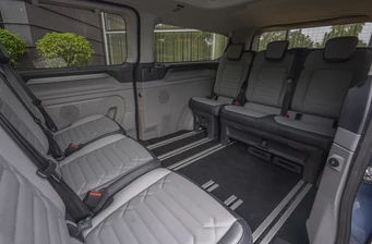 Новий Ford Tourneo Custom інтер’єр Фото 2