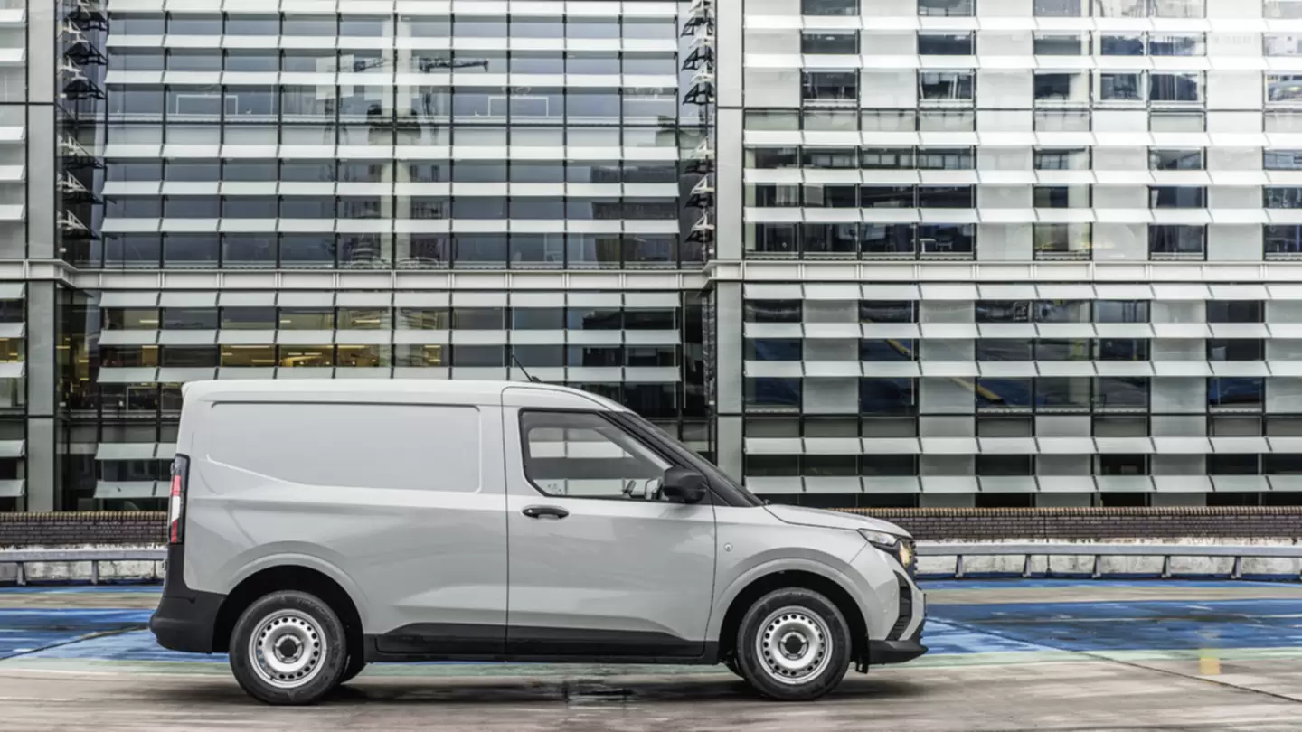 Новий Ford Transit Courier Фото Фото 3