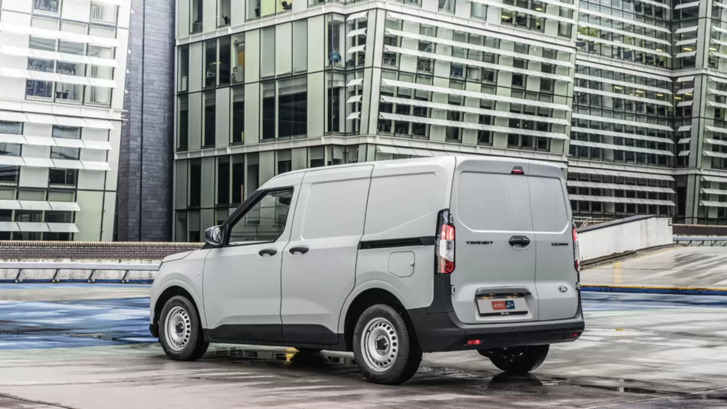 Новий Ford Transit Courier Фото Фото 4