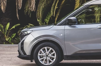 Новий Ford Transit Courier екстер’єр Фото 3