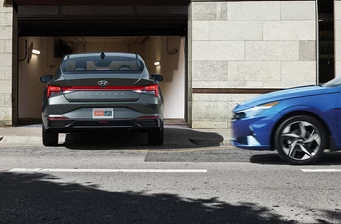Новий Hyundai Elantra інтер’єр Фото 3