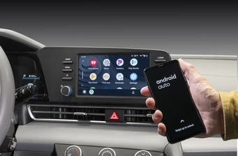Новий Hyundai Elantra технології та безпека Фото 3