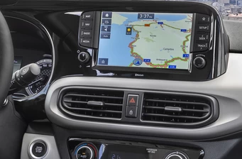 Новий Hyundai i10 технології та безпека 