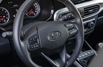 Новий Hyundai i10 технології та безпека Фото 2