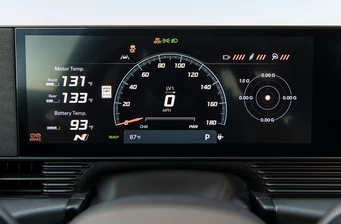 Новий Hyundai Ioniq 5 N технології та безпека Фото 2