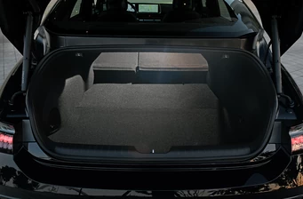 Новий Hyundai Ioniq 6 технології та безпека Фото 6