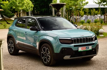 Новий Jeep Avenger екстер’єр 