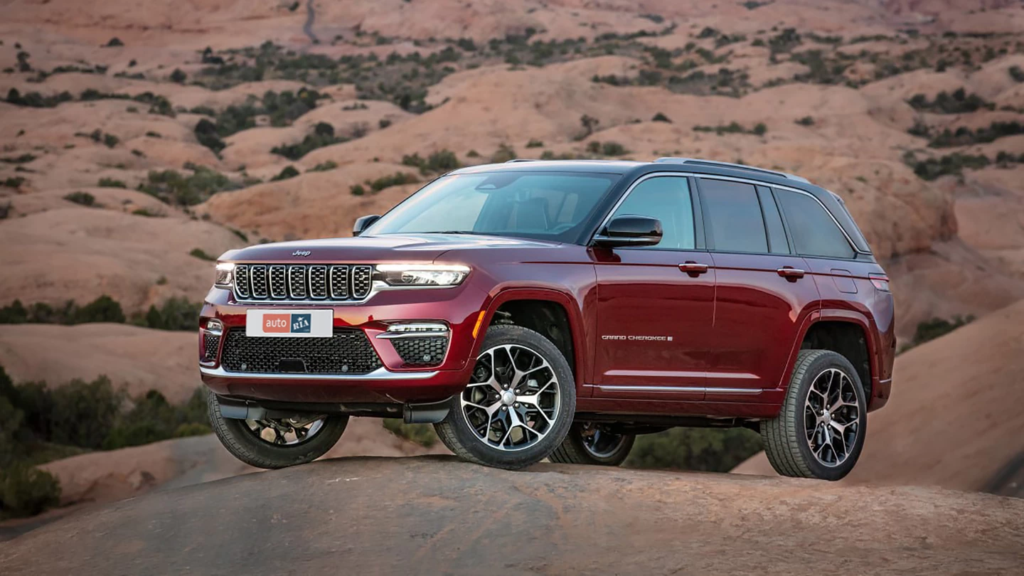 Jeep Grand Cherokee 2024 - фото 1