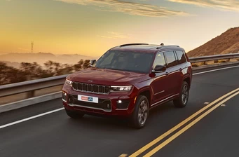 Новий Jeep Grand Cherokee екстер’єр 