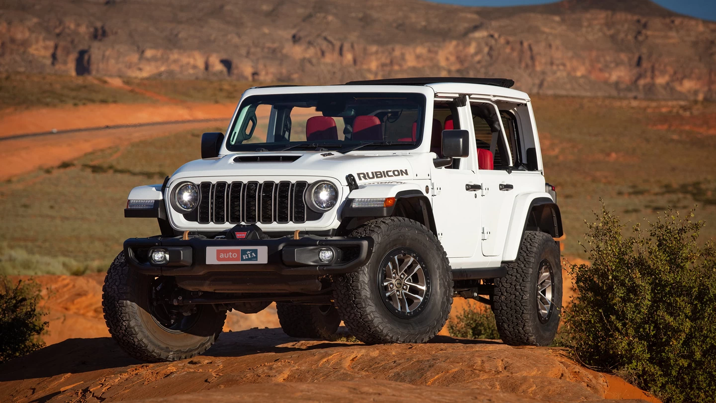 Jeep Wrangler 2024 - фото 1