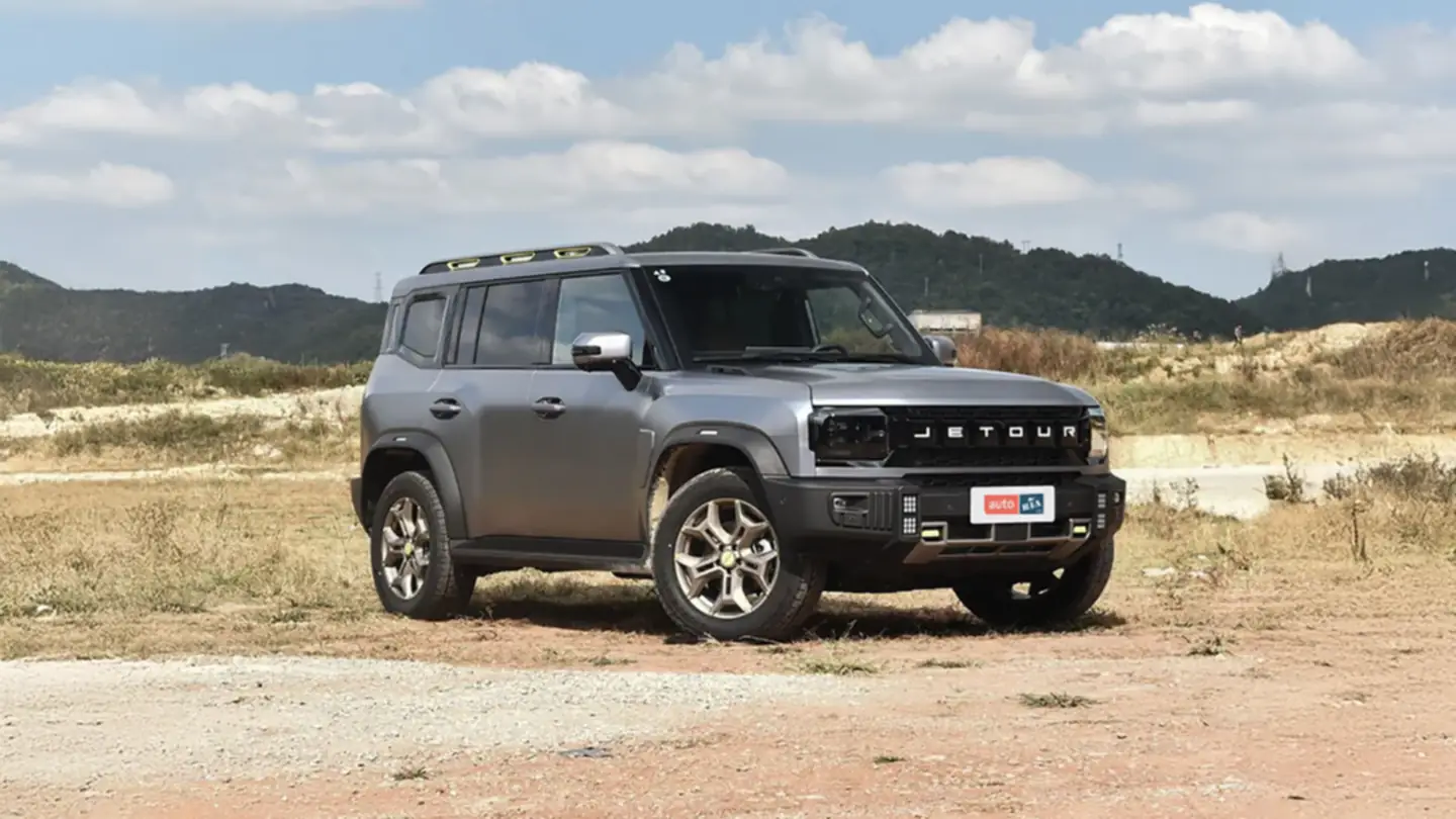 Новий Jetour T2 Фото Фото 2