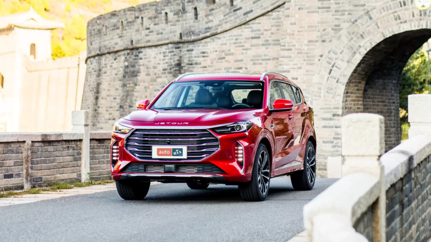 Новий Jetour X70 Plus