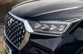 Новий KG Mobility Rexton екстер’єр 