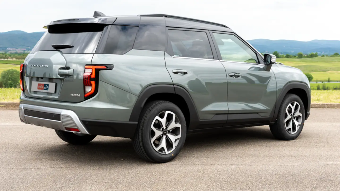 Новий KG Mobility Torres Фото Фото 4