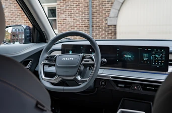 Новий KG Mobility Torres інтер’єр 