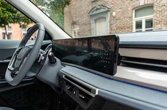 Новий KG Mobility Torres технології та безпека Фото 3