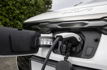 Новий Kia Niro технології та безпека Фото 6