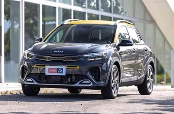 Новий Kia Stonic екстер’єр 