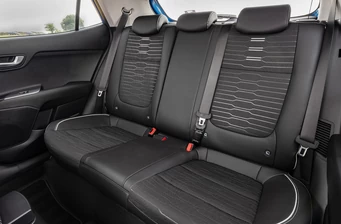 Новий Kia Stonic інтер’єр Фото 2