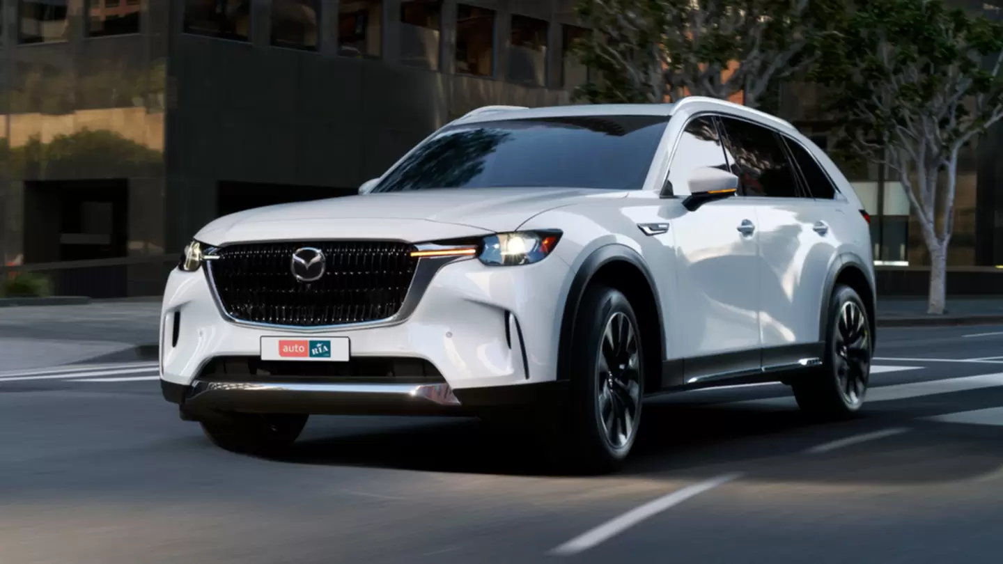 Новий Mazda CX-90