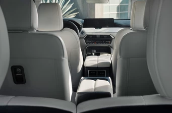 Новий Mazda CX-90 інтер’єр Фото 3