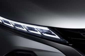 Новий Mitsubishi Outlander екстер’єр Фото 2