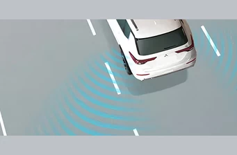 Новий Mitsubishi Outlander технології та безпека 