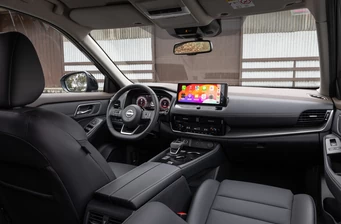Новий Nissan X-Trail інтер’єр 