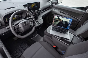 Новий Opel Combo Electric інтер’єр 