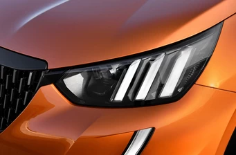 Новий Peugeot 2008 екстер’єр Фото 2