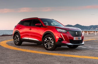 Новий Peugeot 2008 екстер’єр Фото 3