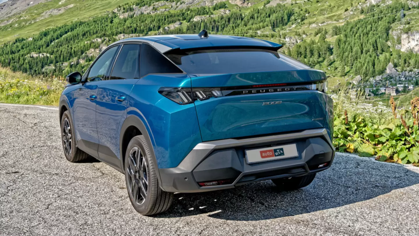 Новий Peugeot 3008 Фото Фото 3
