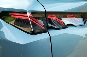 Новий Peugeot 5008 екстер’єр Фото 2