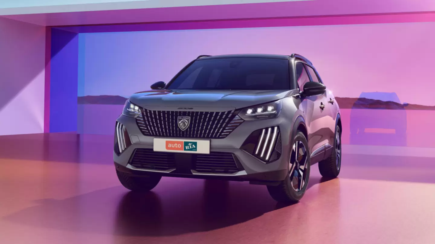 Новий Peugeot e-2008